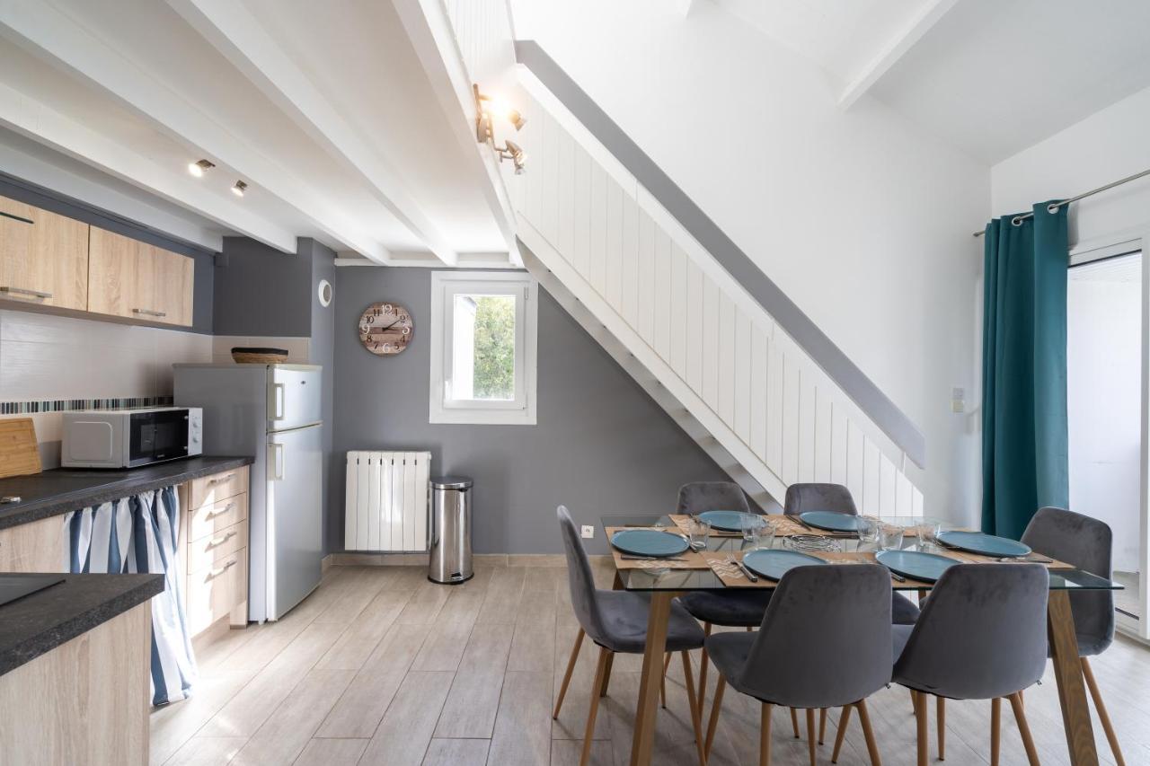 Ty Treustel Apartment Combrit Luaran gambar