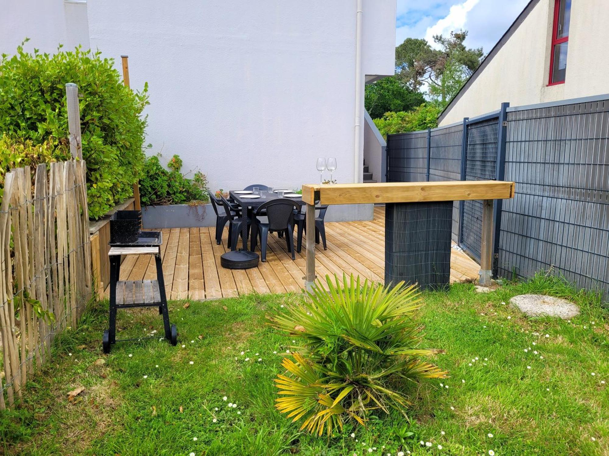 Ty Treustel Apartment Combrit Luaran gambar